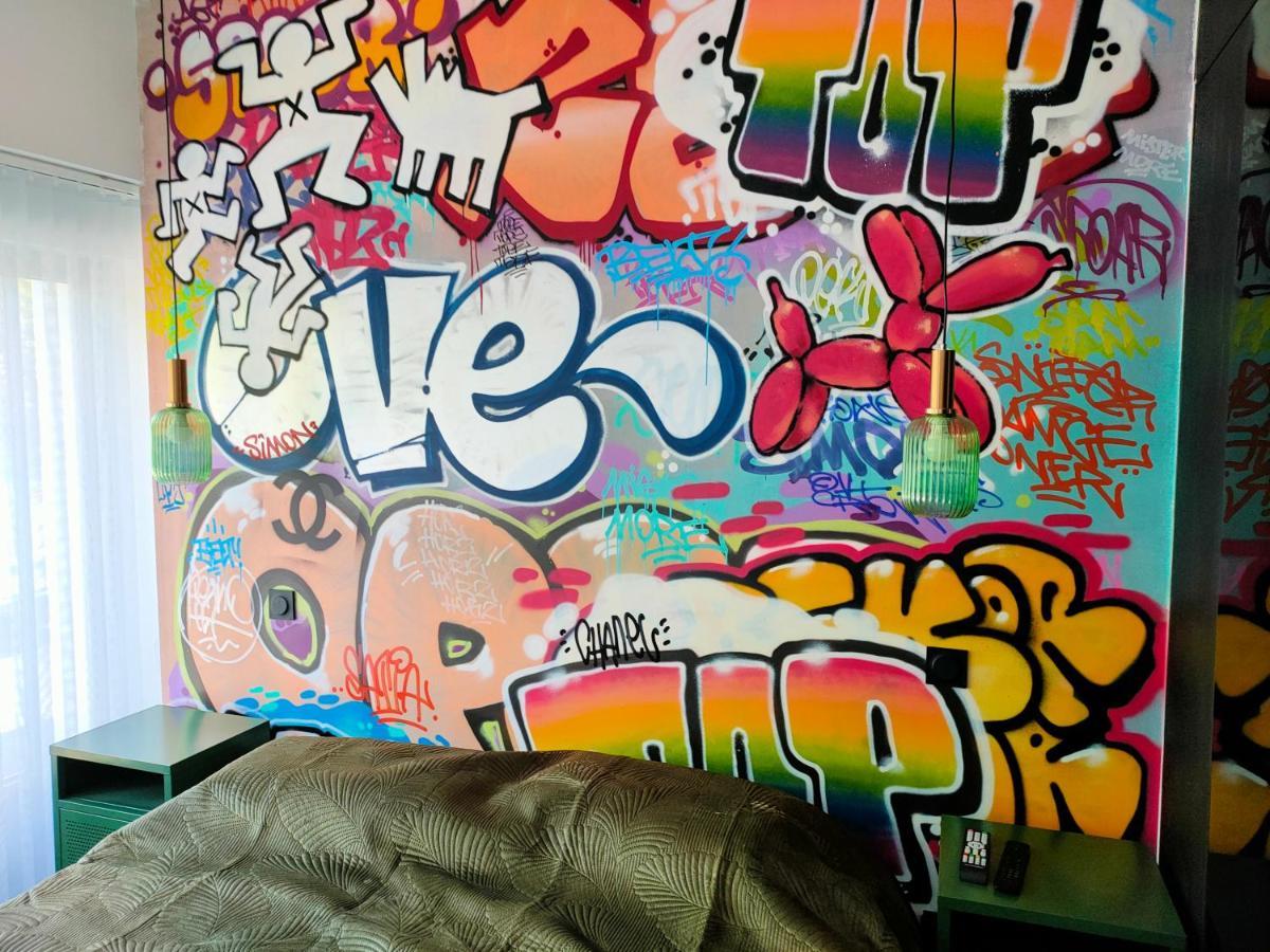 Chambre Street Art Capbreton Exterior photo